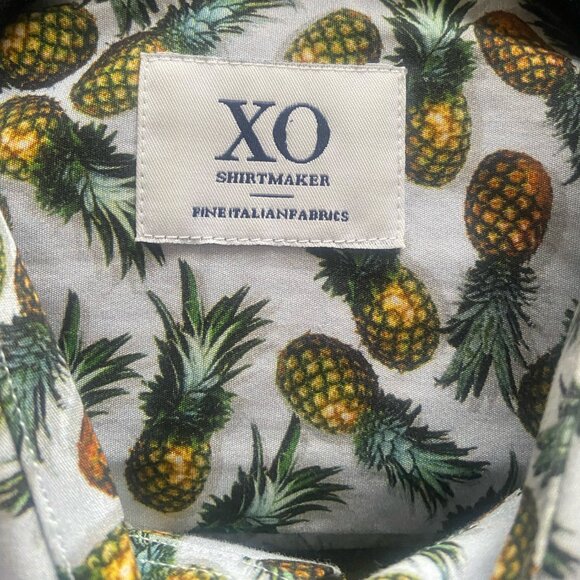 Pineapple XO Shirt Unisex - Picture 2 of 3